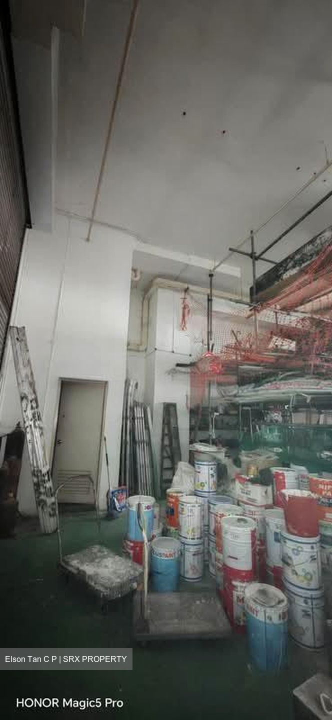 8B @ Admiralty (D27), Factory #561529351